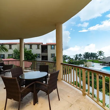Residences At Barrier Reef 8B Oceanview 2 Bedroom By Stay Floreo